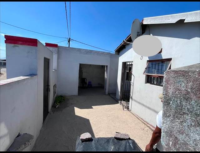 2 BEDROOM HOUSE FOR SALE IN UMRHABULO TRIANGLE